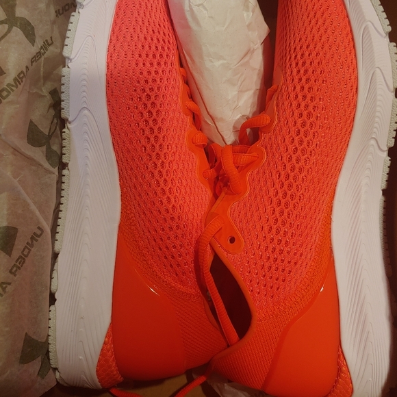 Under Armour Hovr Sonic 4 Size 8 - Picture 5 of 8